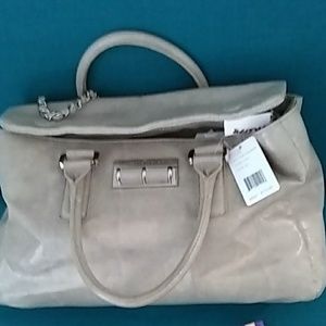 Beautiful NWT Ivanka Trump bag